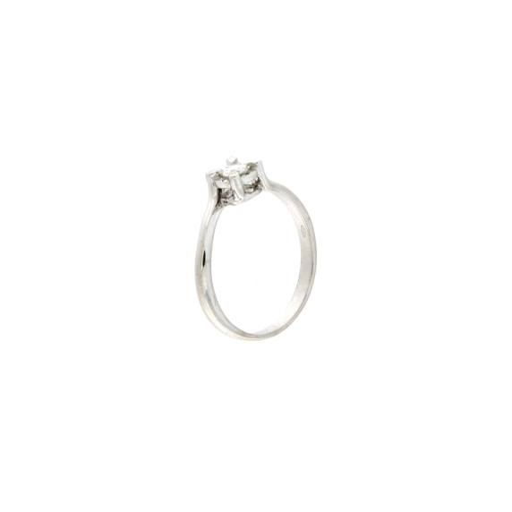Златен пръстен с диамант 0.18ct